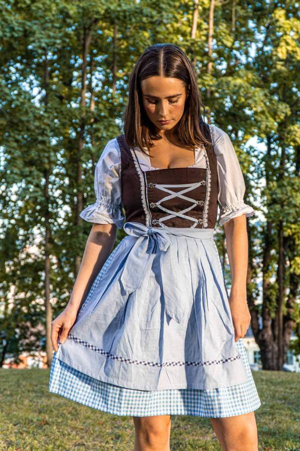 Birgit Dirndl 1 Birgit Dirndl